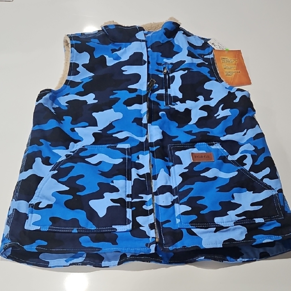 Forge Blue Camouflage Vest Sz Med. Nwt